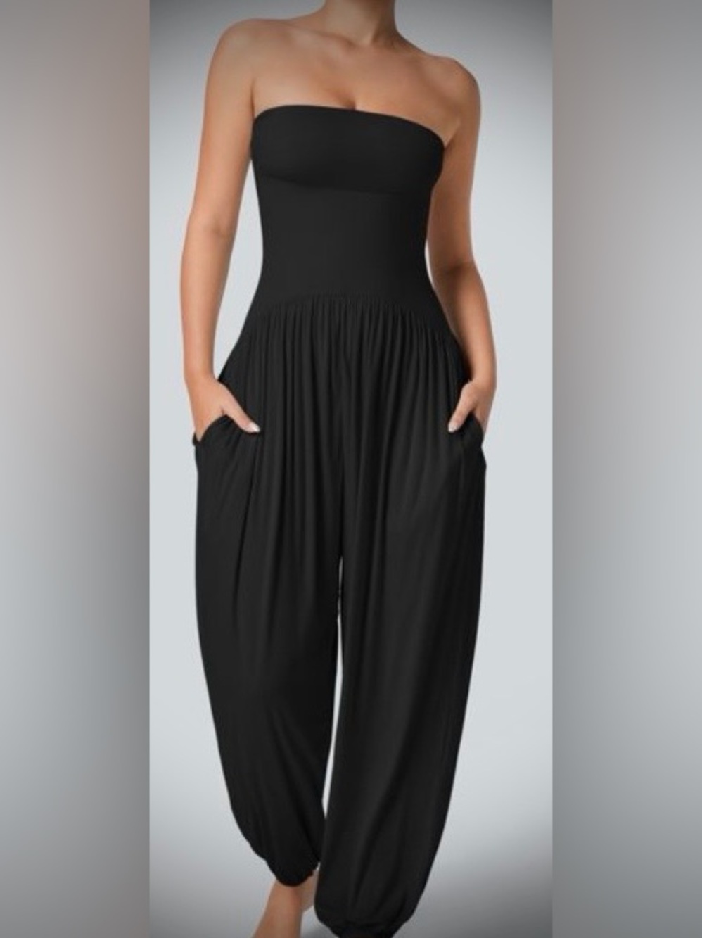 NWT… HALARA Ribbed Tube Backless Side
Pocket Casual Jumpsuit